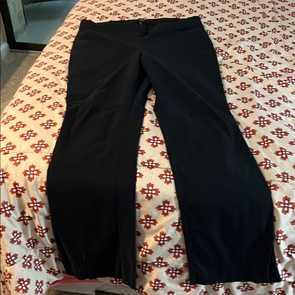 Simply Vera Vera Wang Elegant Black Pull On Pants - Picture 2 of 7